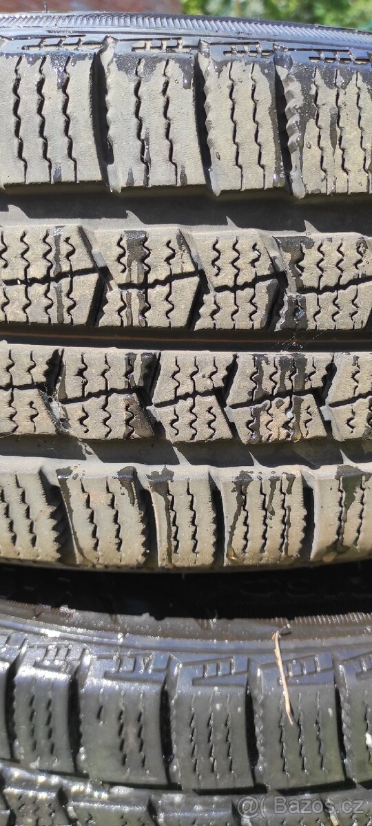 Zimní pneu 205/65/r16c - 3