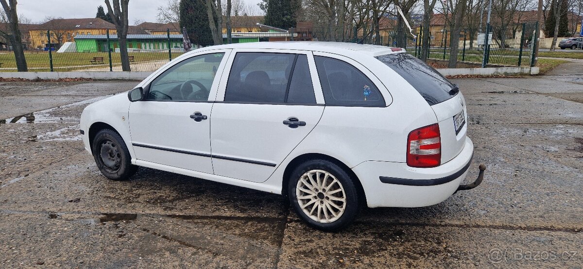 Fabie 1.4 tdi 51kw r.v.2007 - 3