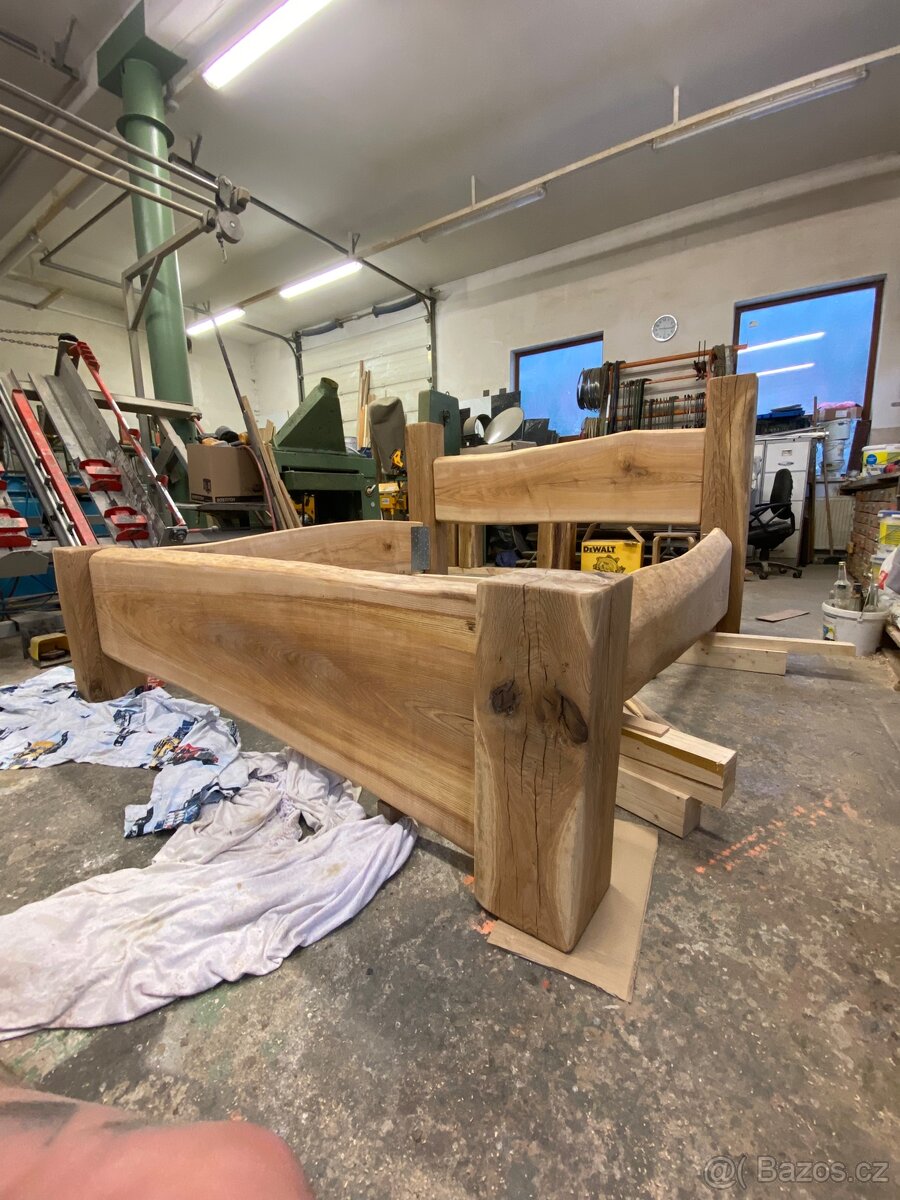 Postel z masivu - 3