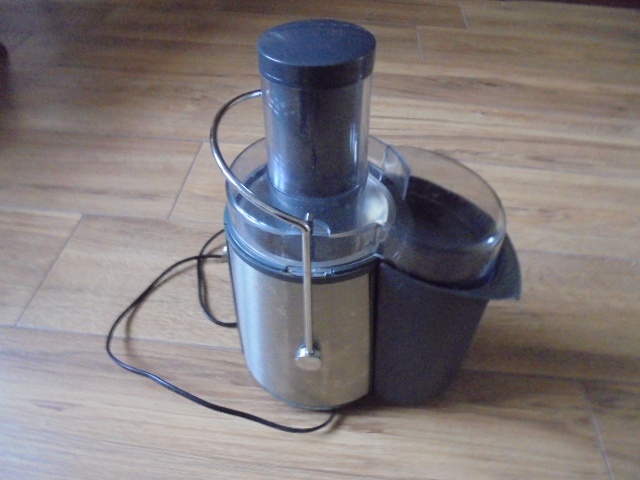 odšťavňovač Sencor SJE 1005 - 3