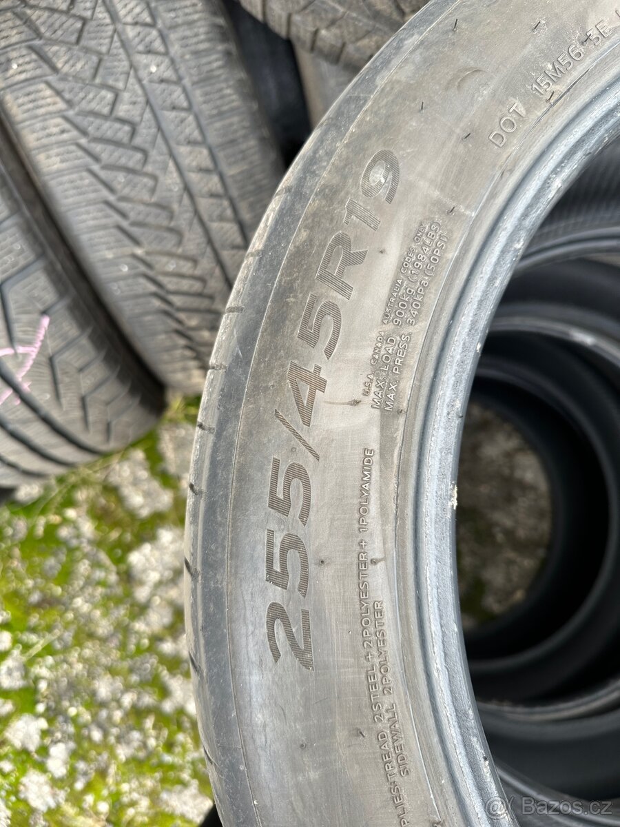 Pneumatiky 255/45R19 - 3