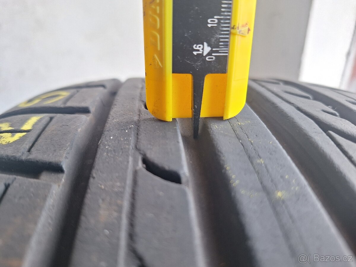 Prodám letní pneu 225/45/17 Dunlop - 3