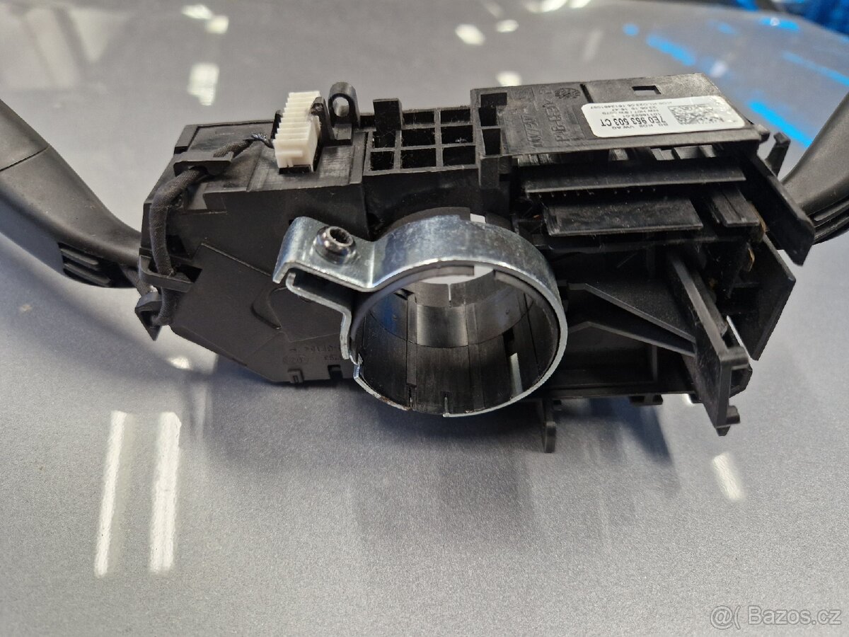 Páčky blinkru stěračů VW Transporter T6 7E0953503CT nové
- 3