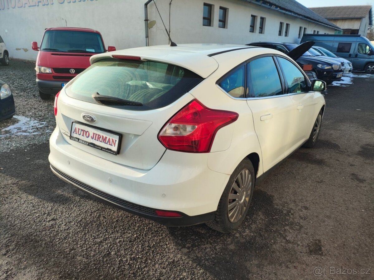 Ford Focus 1.6i - 3