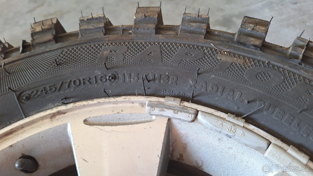 Offroad alu kola 245/70 R16 na 4x4 Nissan, Toyota atd...