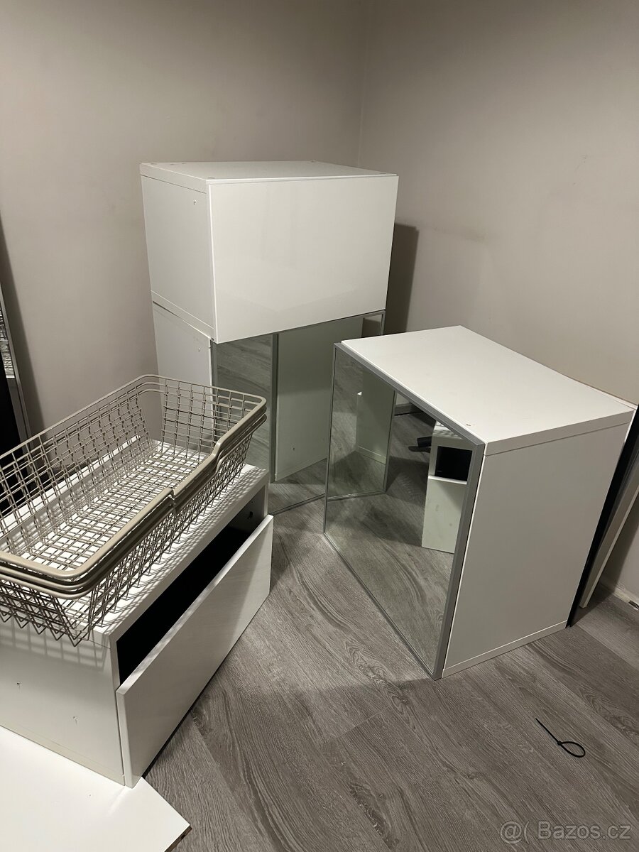 Skříň a skříňky - 3