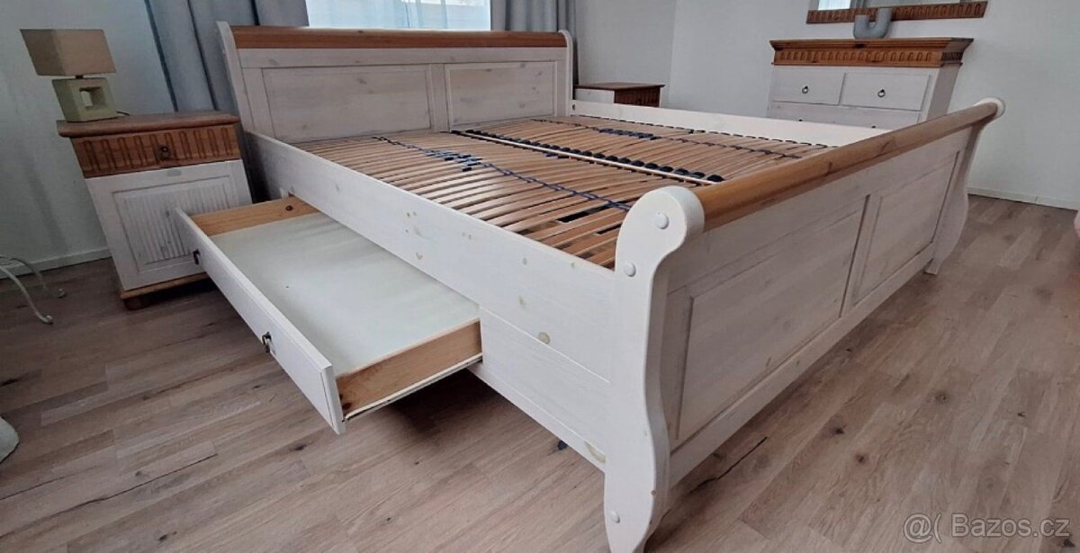 Kompletní Ložnice masivní dřevo s komodou - 3