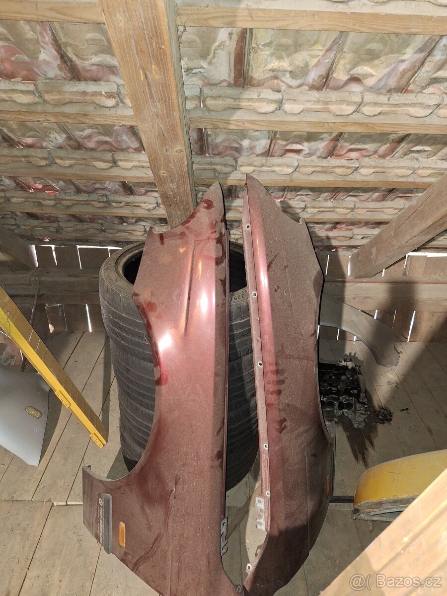 Blatníky , prahy BMW - 3