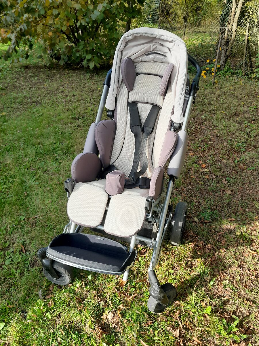 Speciální kočárek - 3