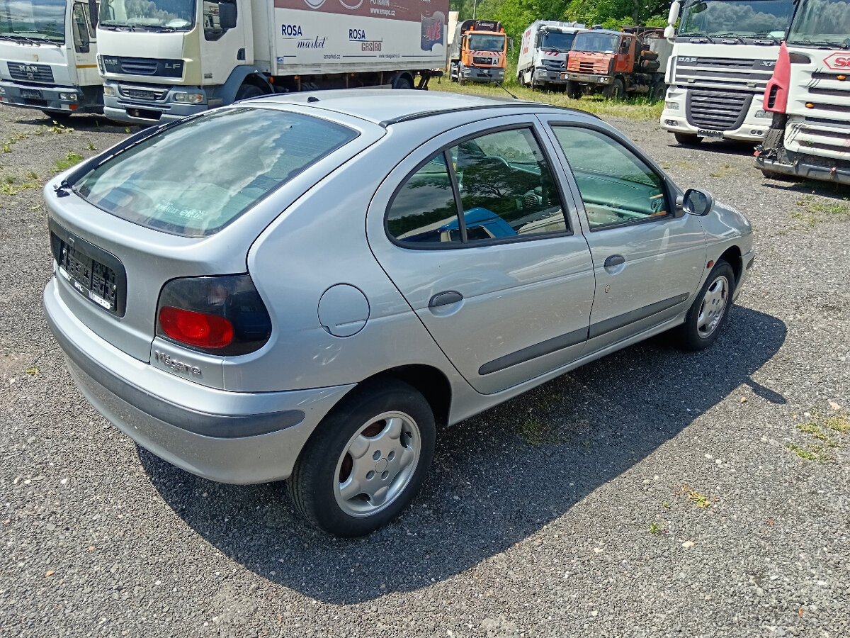 Renault Megane 1,6 55KW - 3