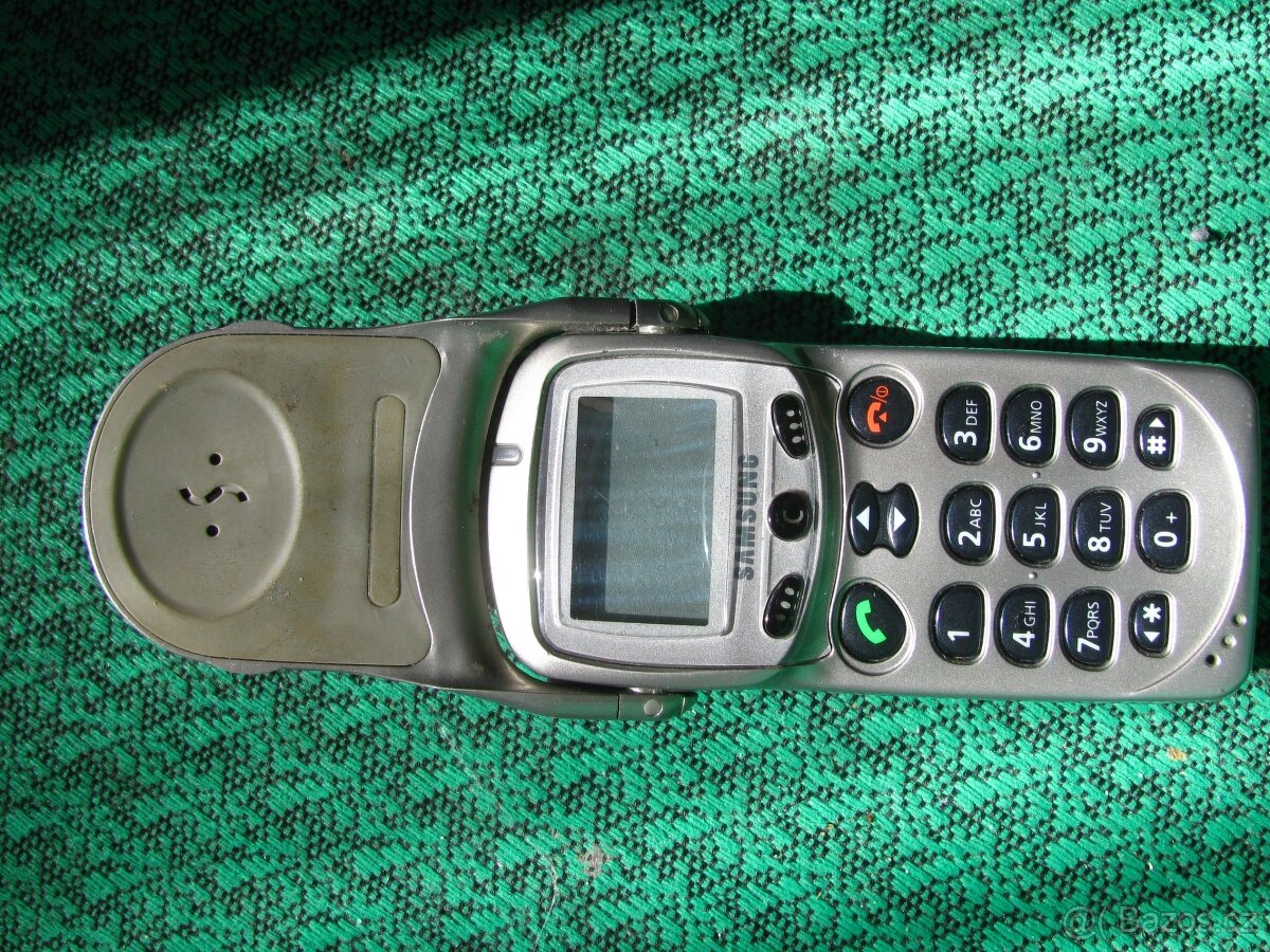 SAMSUNG SGH 500 pro sběratele z období ~ 2000 - 3