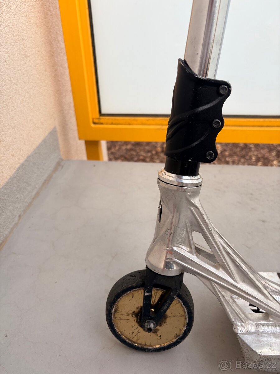 Freestyle koloběžka skládaná - 3