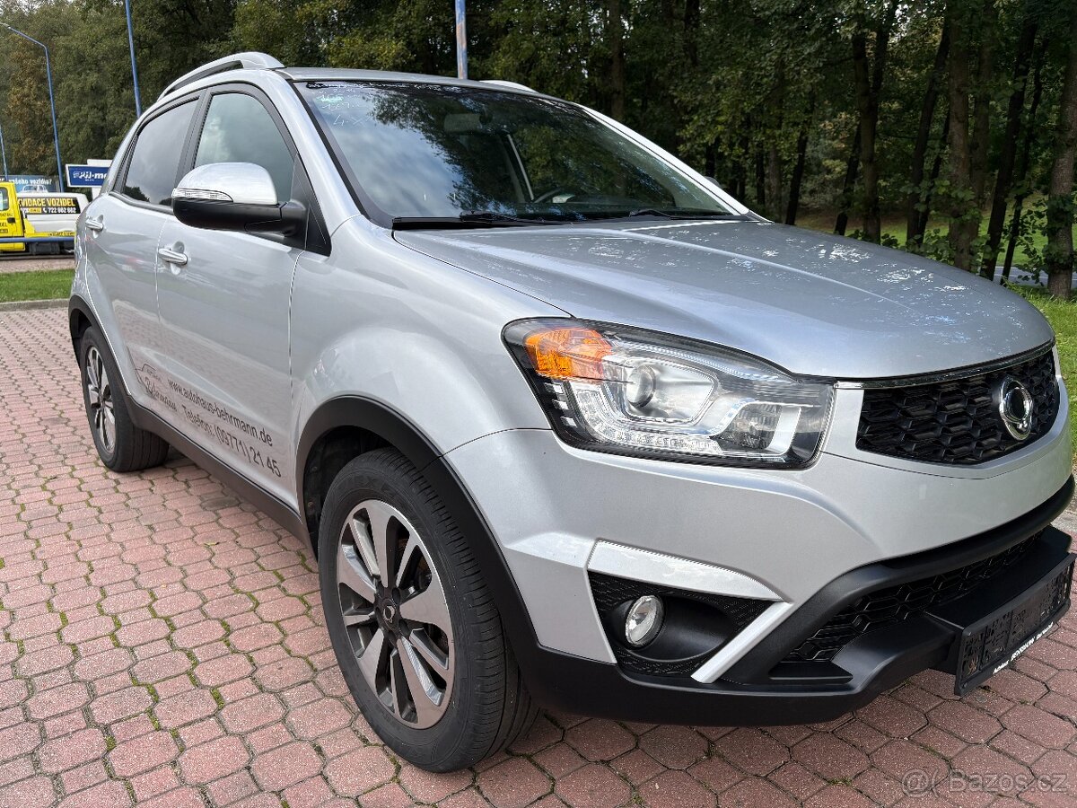 Ssangyong Korando 2.0 D Sapphire 4x4 - 3