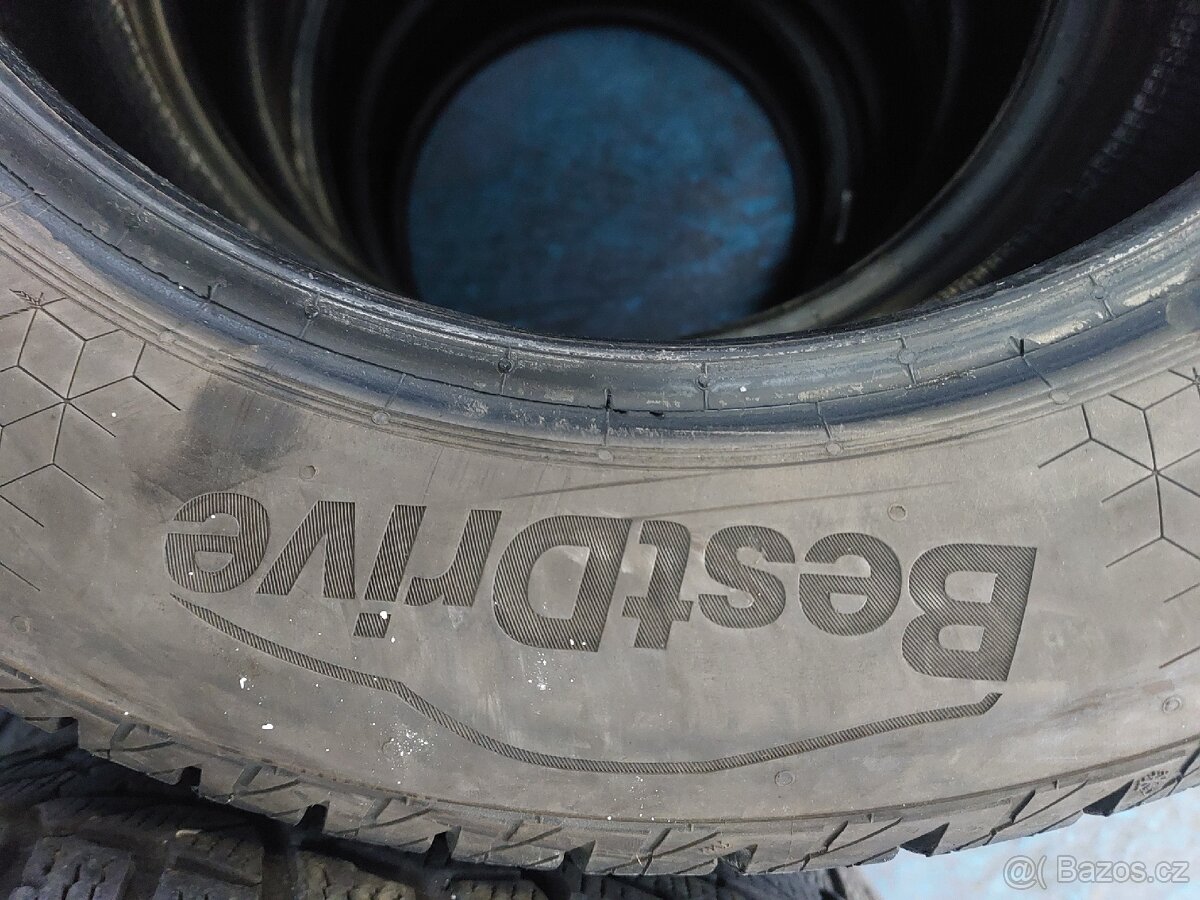 185/60 R15 pneumatiky - 3