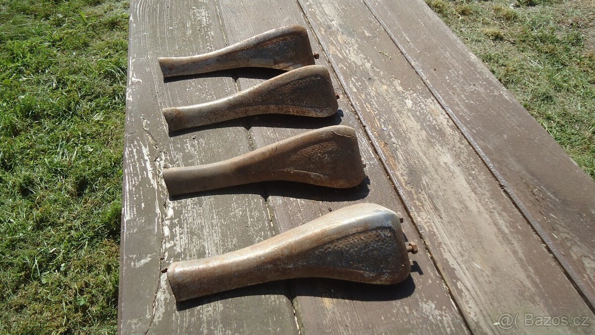 Nohy ke sporáku - 3