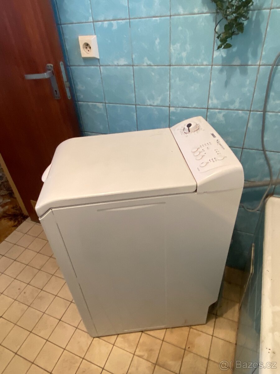 PRAČKA ZANUSSI S VRCHNÍM PLNĚNÍM - 3