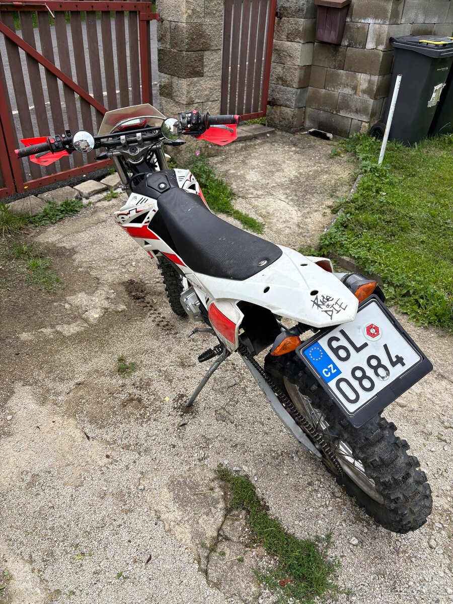 Beta RR 125