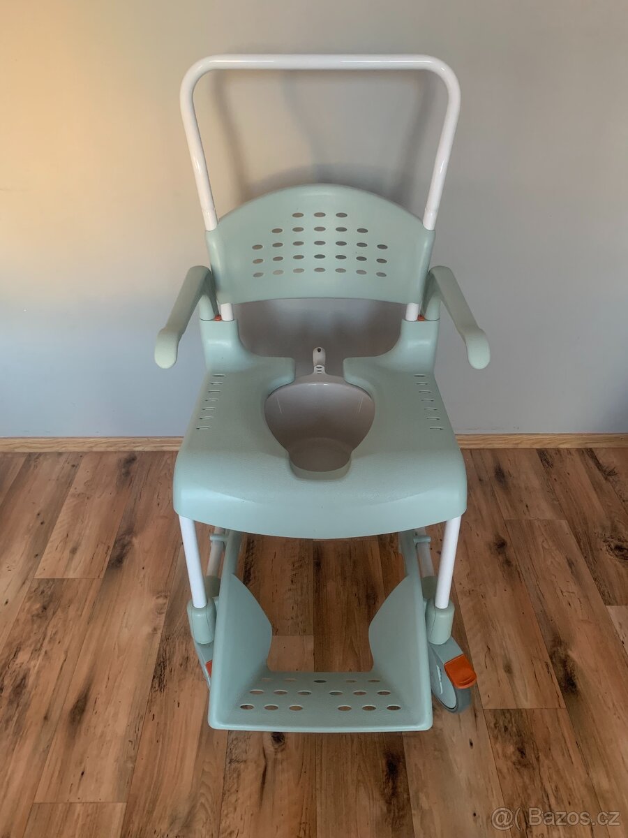 Toaletní křeslo - 3