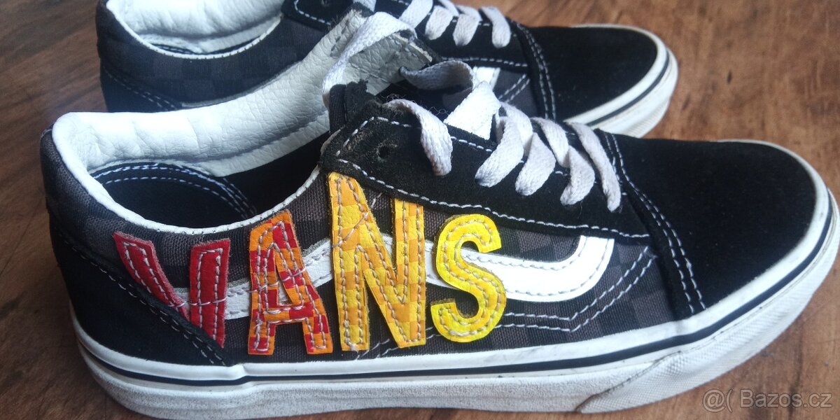 PRODÁM STYLOVÉ DĚTSKÉ TENISKY VANS - limitovaná edice - 3