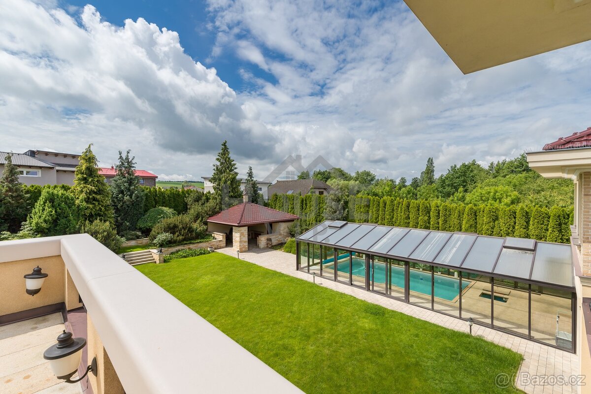 Prodej luxusní vily 500 m², pozemek 1.700 m2, Herink, Praha - 3