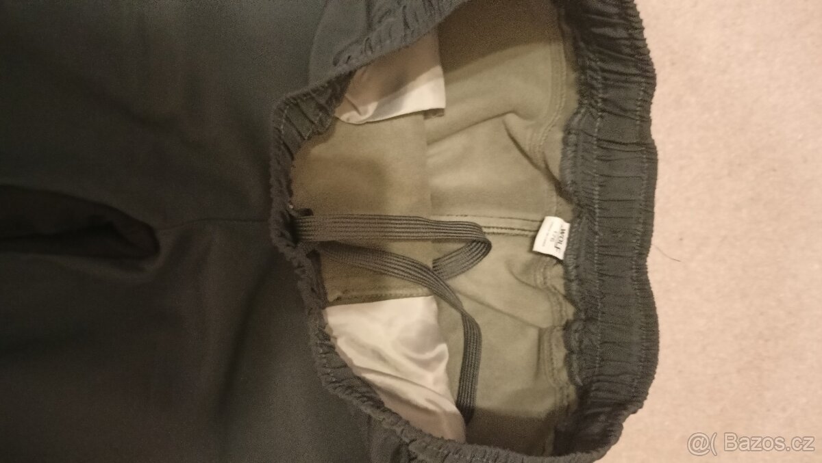 Zateplené šusťákové kalhoty vel. 176 - 3