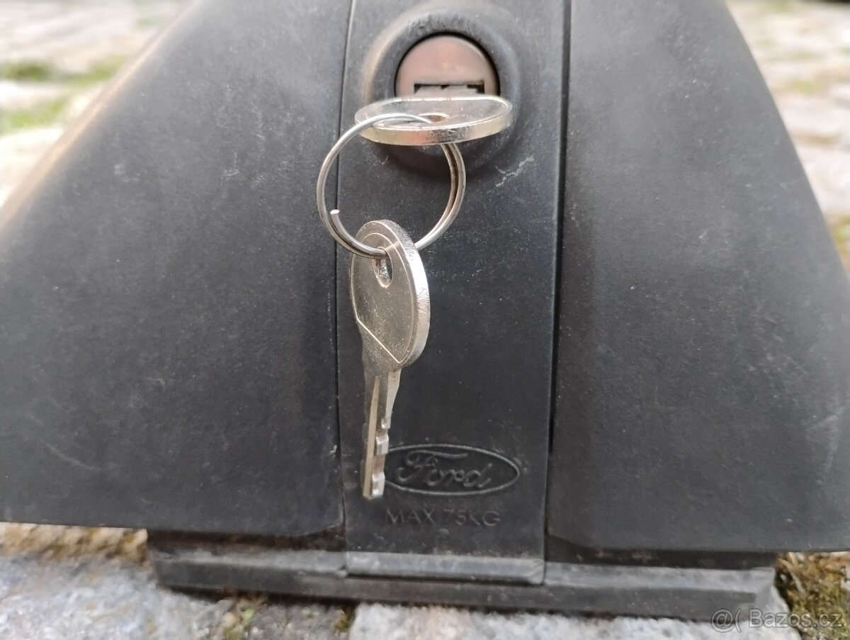 Příčníky, střešní nosiče Ford Focus, originál - 3