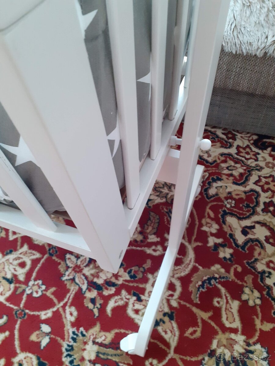 Bílá kolébka/postýlka s aretací - 3