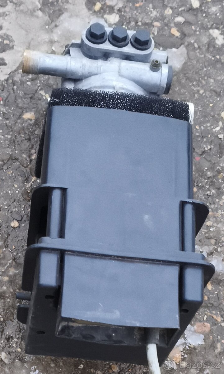 Prodám motor/čerpadlo z tlakového čističe - 3