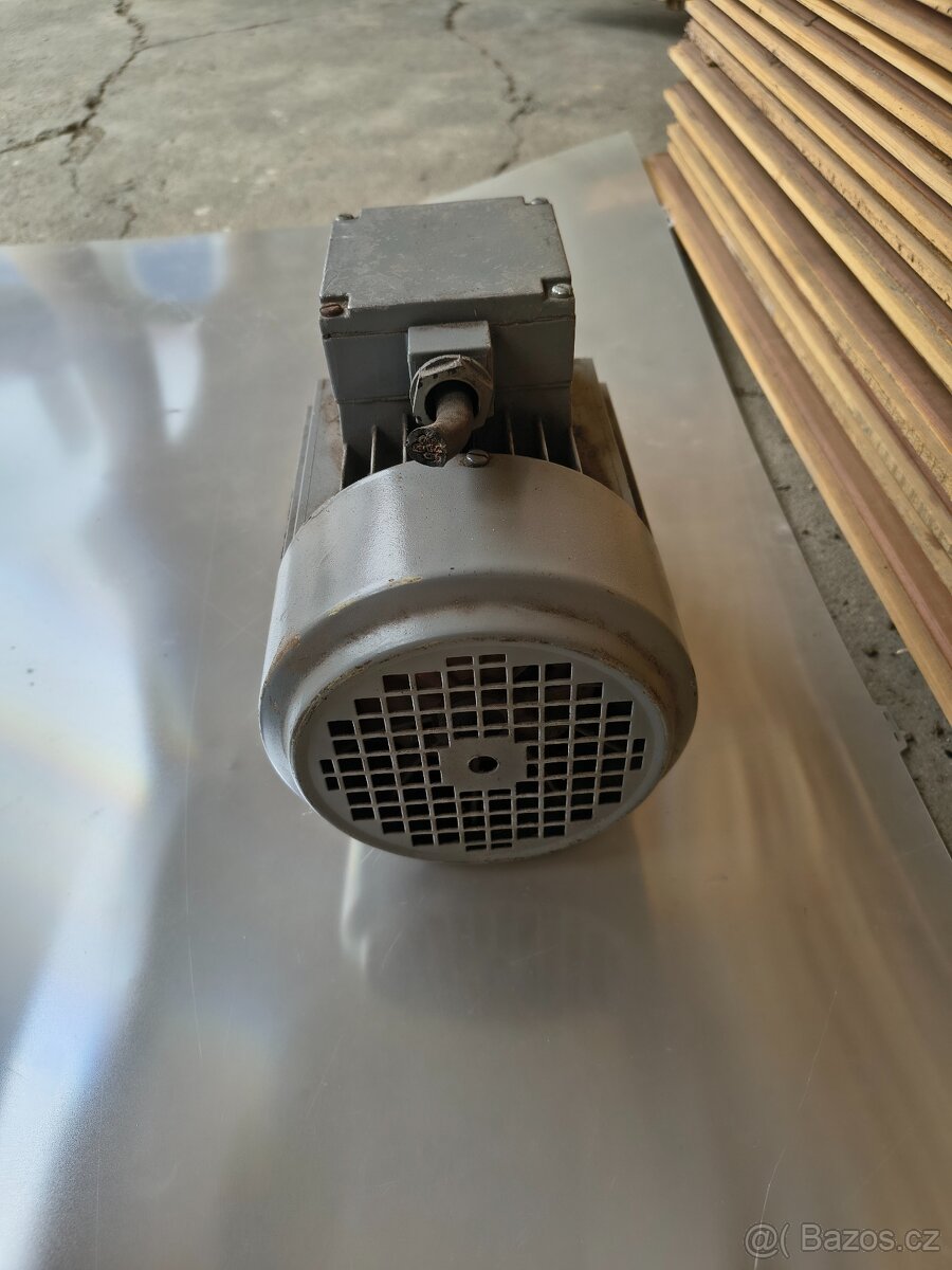 Elektromotor 250/370W - 3