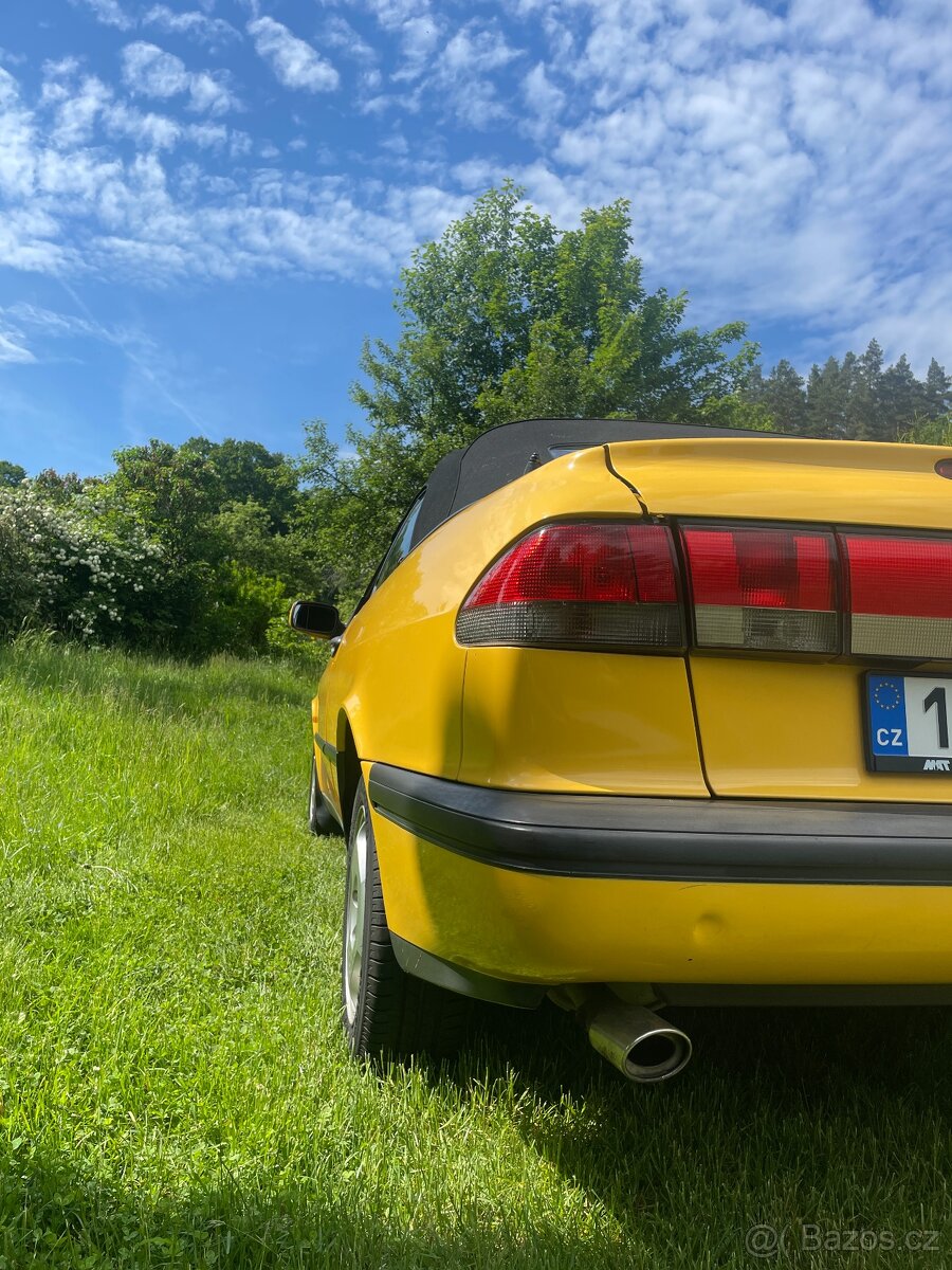 Prodej výjimečný Saab 900 2.0 SE - 3