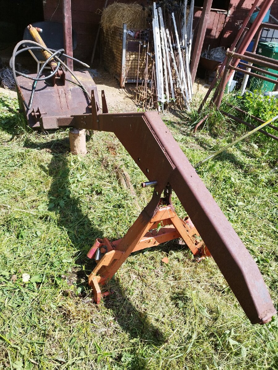 Rameno za traktor - 3
