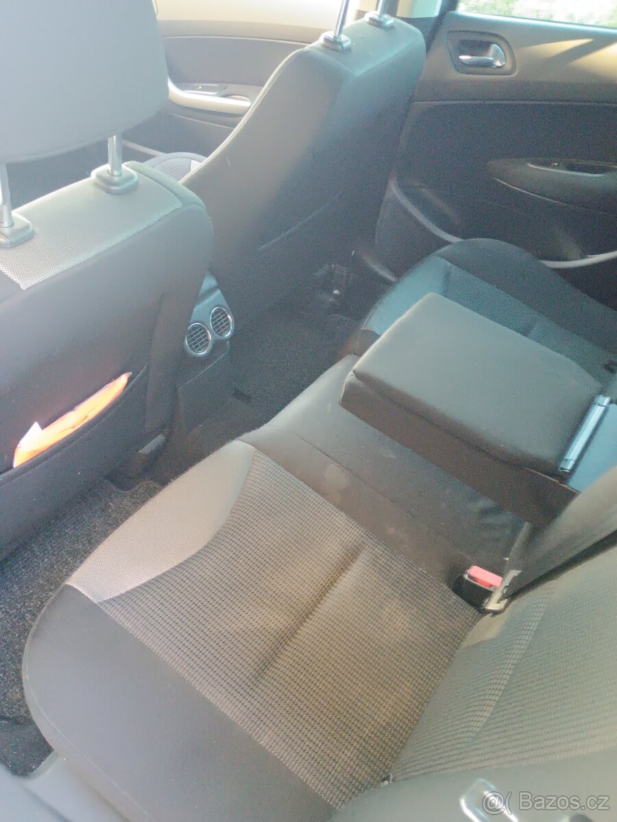 Peugeot 308 - 3