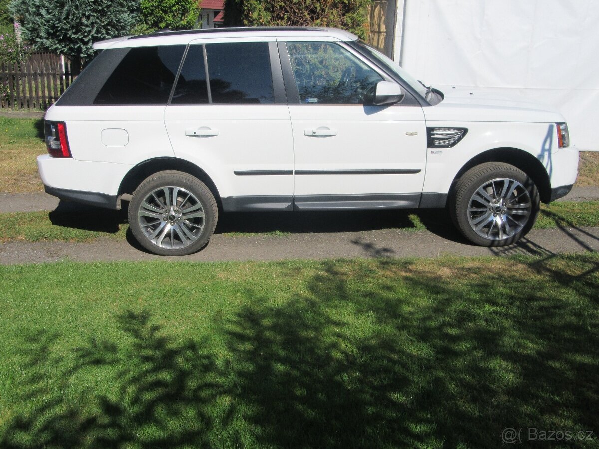 LAND ROVER RANGE ROVER SPORT 3.0 188kw.r.2012 nový v čr.