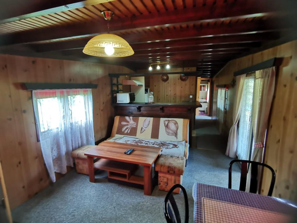 Prodám dva celoročně obyvatelné mob. domy a ost.stavby - 3