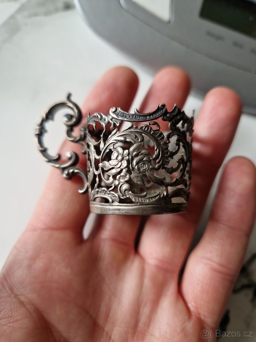 Starožitné stříbrné držáky na malé sklenky / frťany – Ag 800 - 3