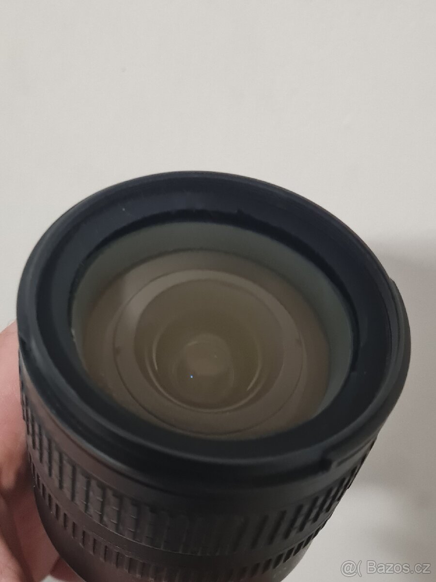 Nikon 18-70 mm F3,5-4,5G AF-S DX ZOOM-NIKKOR IF-ED - 3