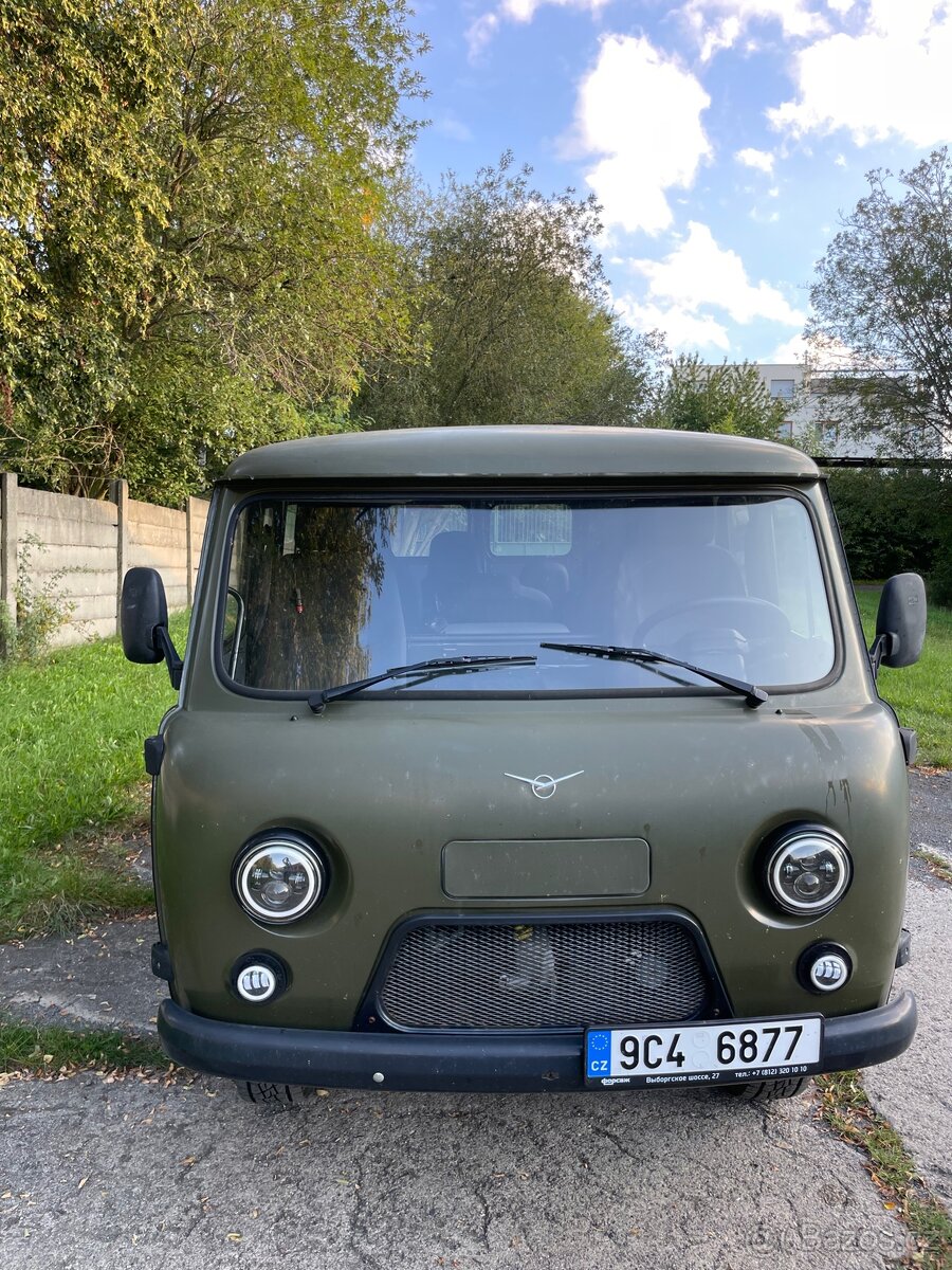 Uaz 452 Buchanka - 3