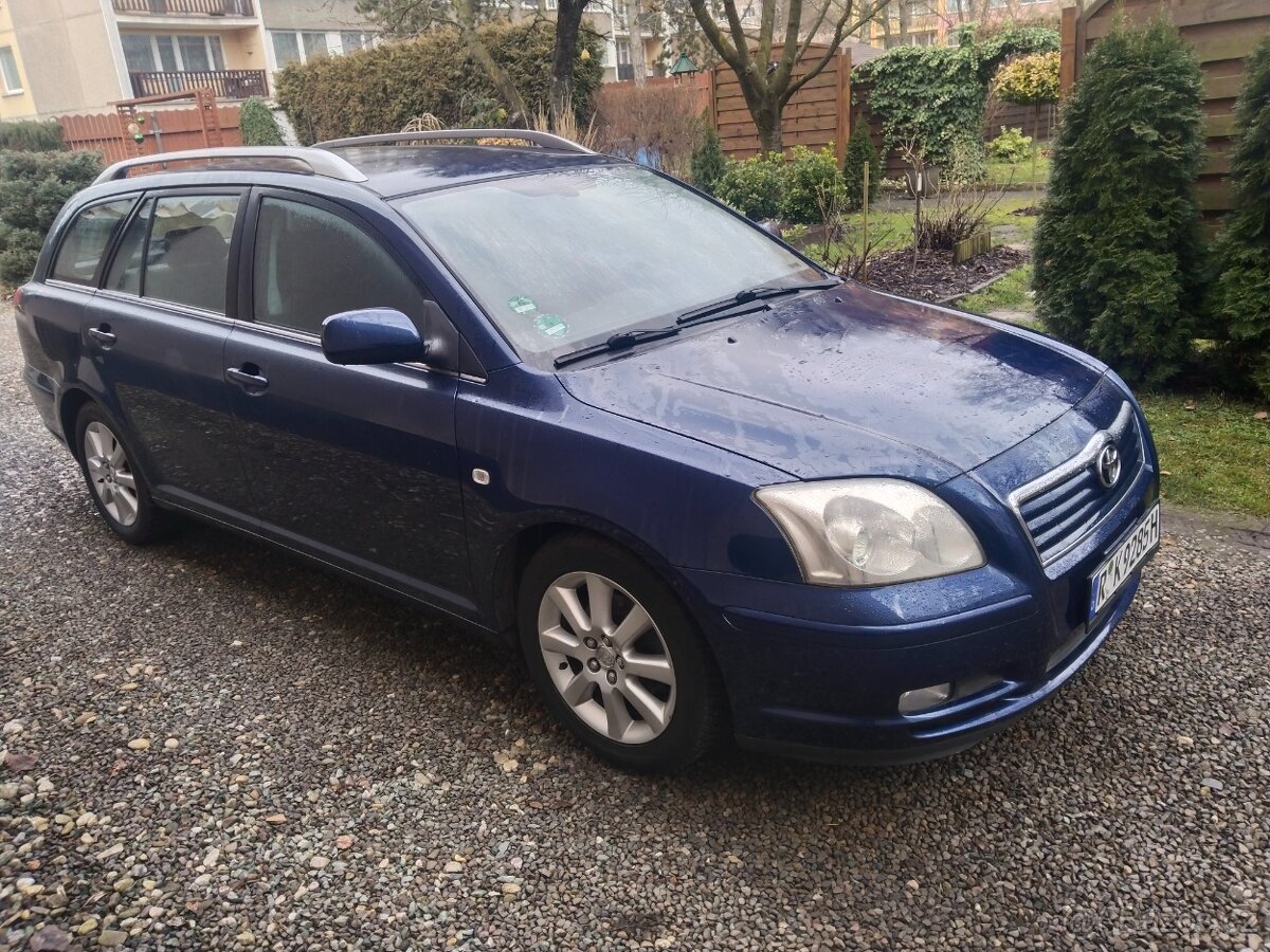 Toyota Avensis kombi - 3