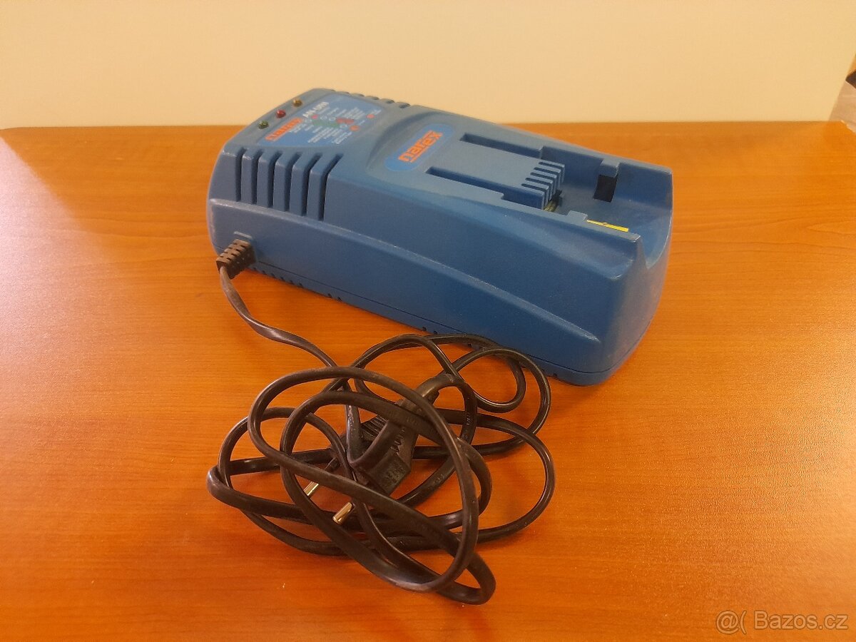 Nabíječka Narex - 3