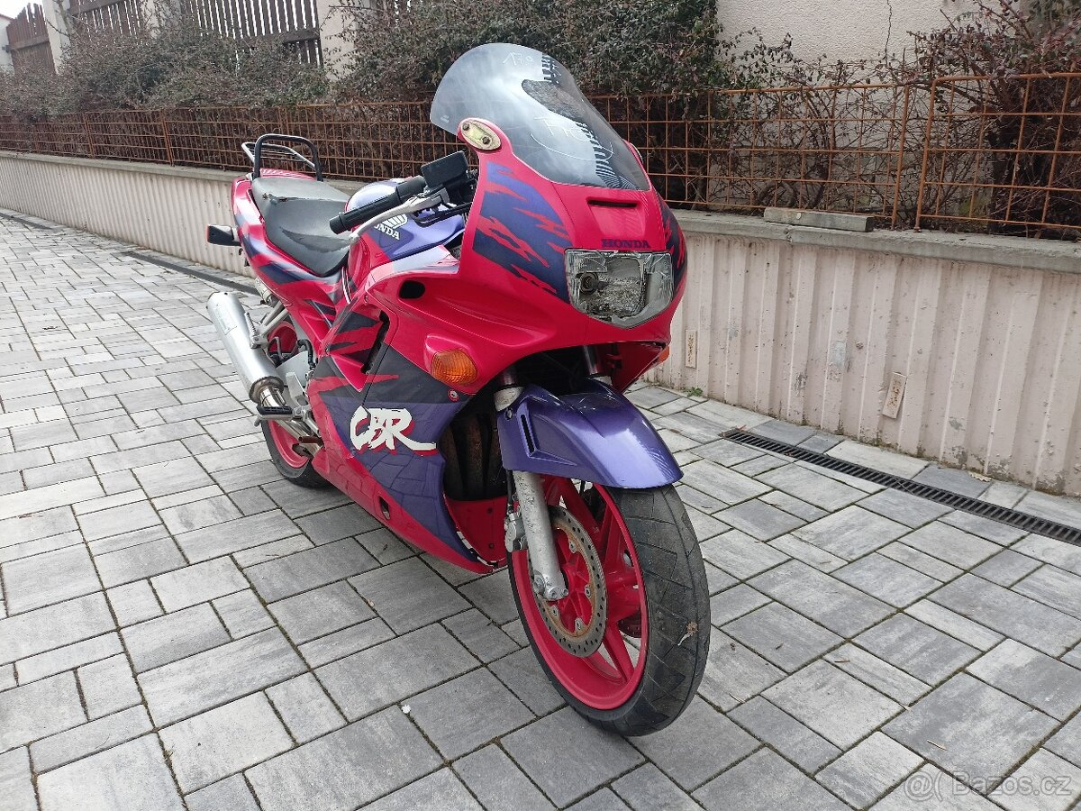 Honda CBR 600 - 3