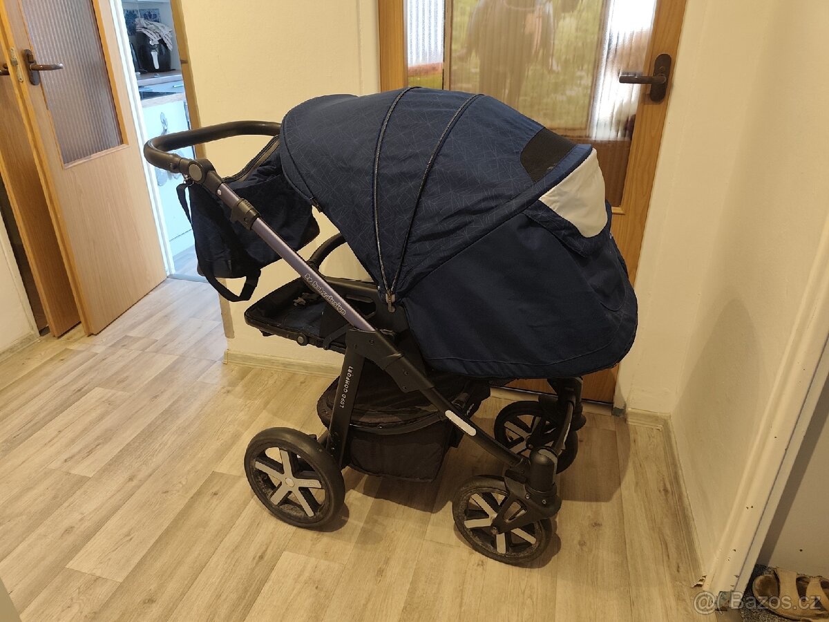 Modrý kočárek Baby design - 3