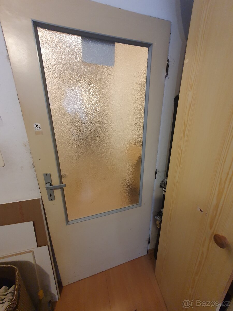 Dveře z paneláku - 3