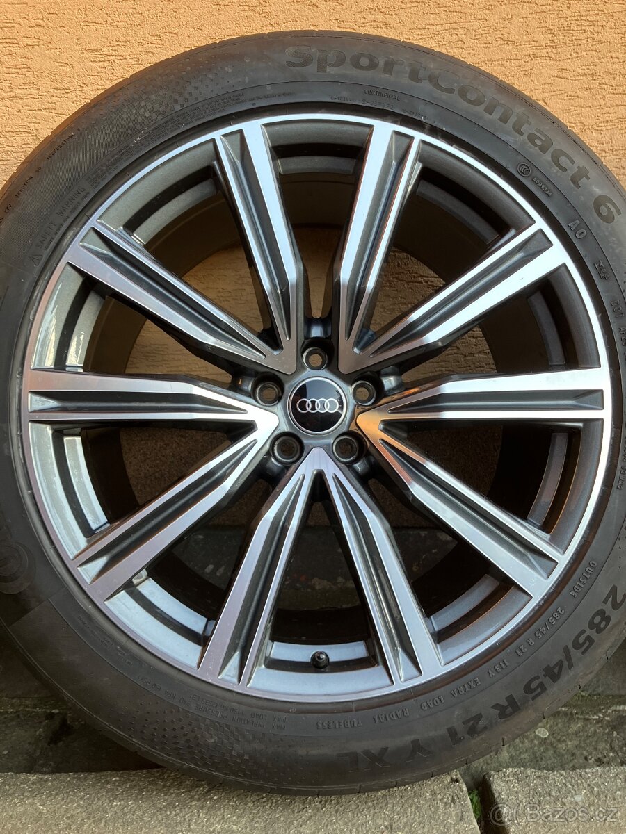 Letní sada Audi Q8 - 3