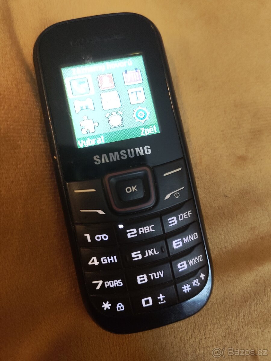 Samsung E1200R - 3