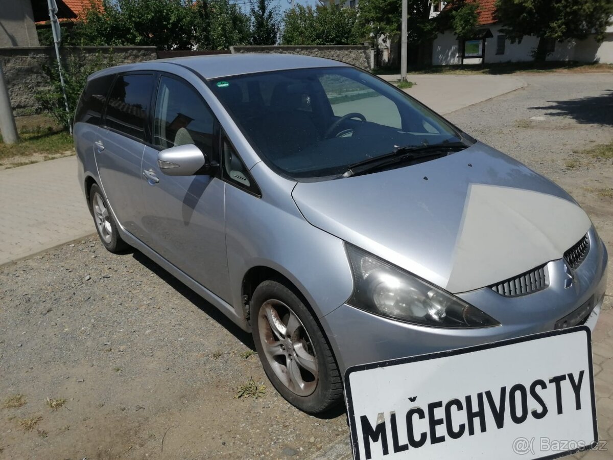 Mitsubishi Grandis 2.4B - 3
