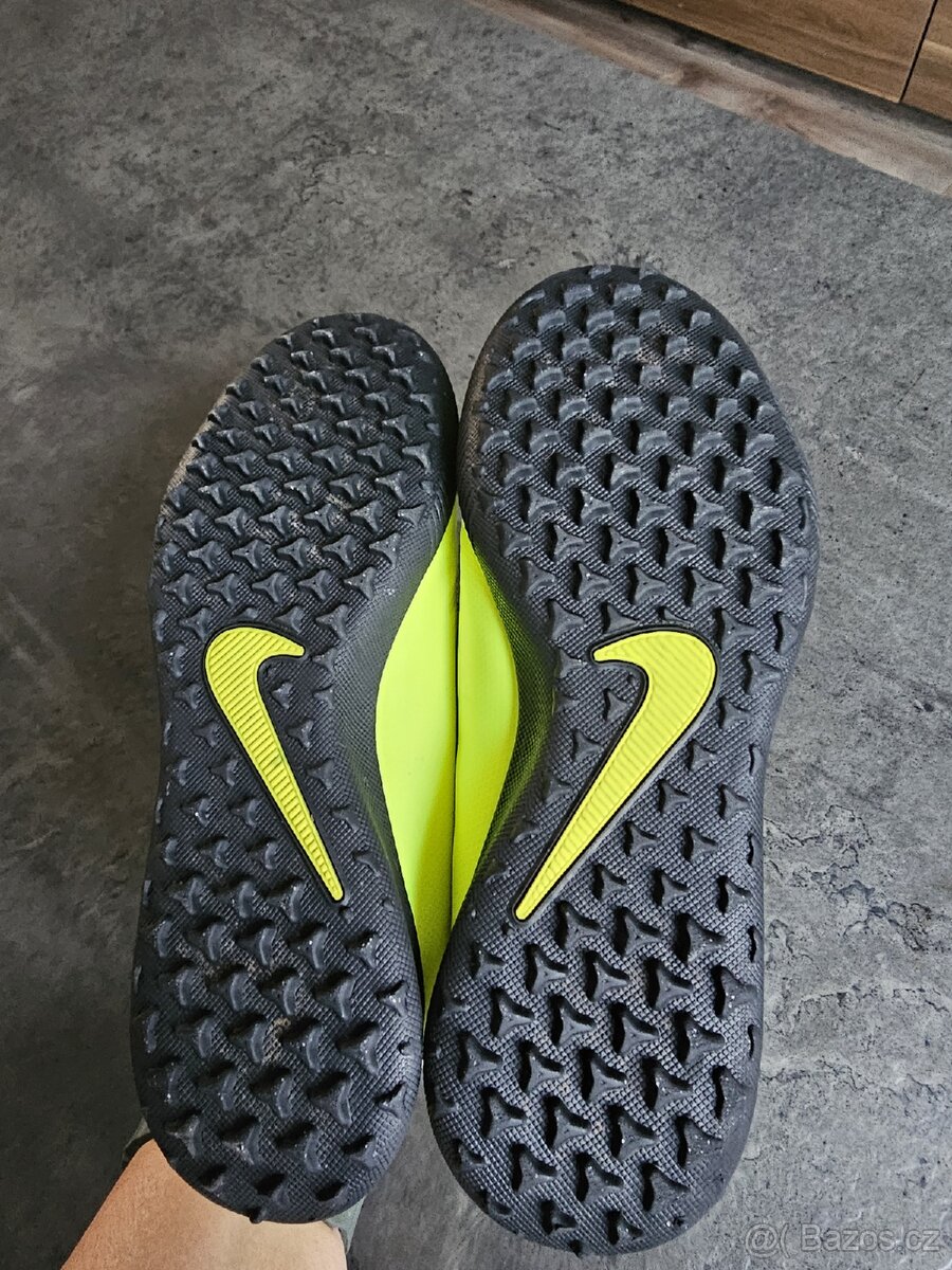 Kopačky Nike 33.5 - 21cm - 3