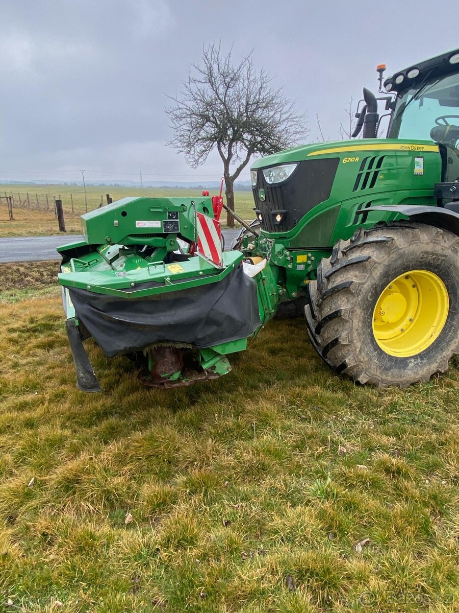 John Deere 228 - čelní disková sekačka s kondicionérem - 3