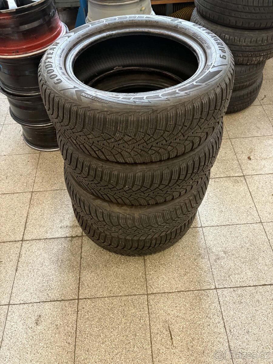 Pneu zimní 205/60/16 - 3