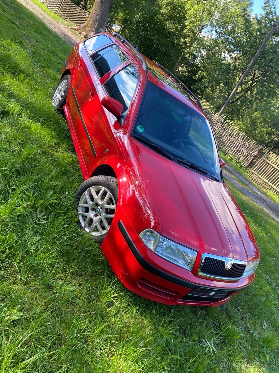 Škoda Octavia combi 1,6 75kw Gt model - 3