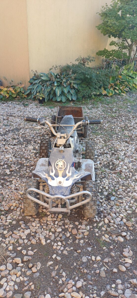 Čtyřkolka 50ccm 2T s vlečkem